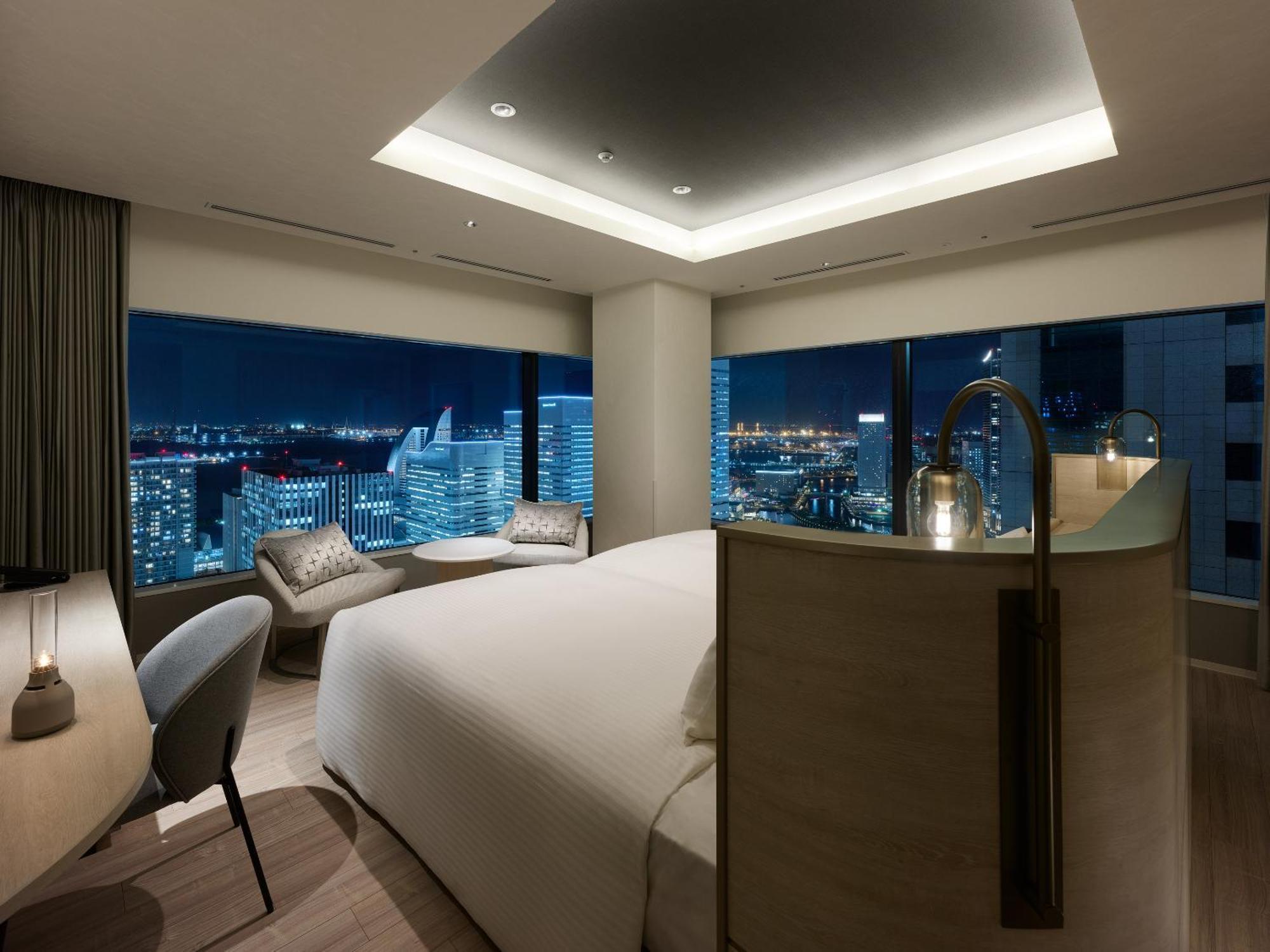 Mitsui Garden Hotel Yokohama Minatomirai Premier Exterior foto A bedroom at the hotel